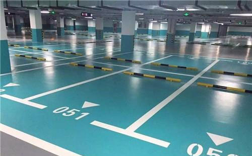 泾川泾川环氧地坪中涂：构筑坚固地面的关键环节